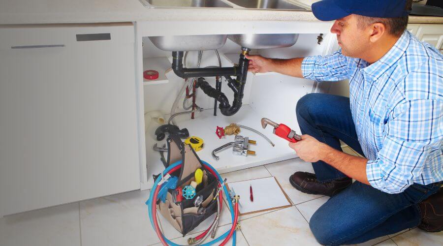 Local annual plumbing maintenance in El Paso, IL